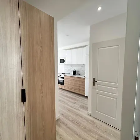 Rebeca - 4 Pers Standing - Hyper Centre -terrasse Apartamento